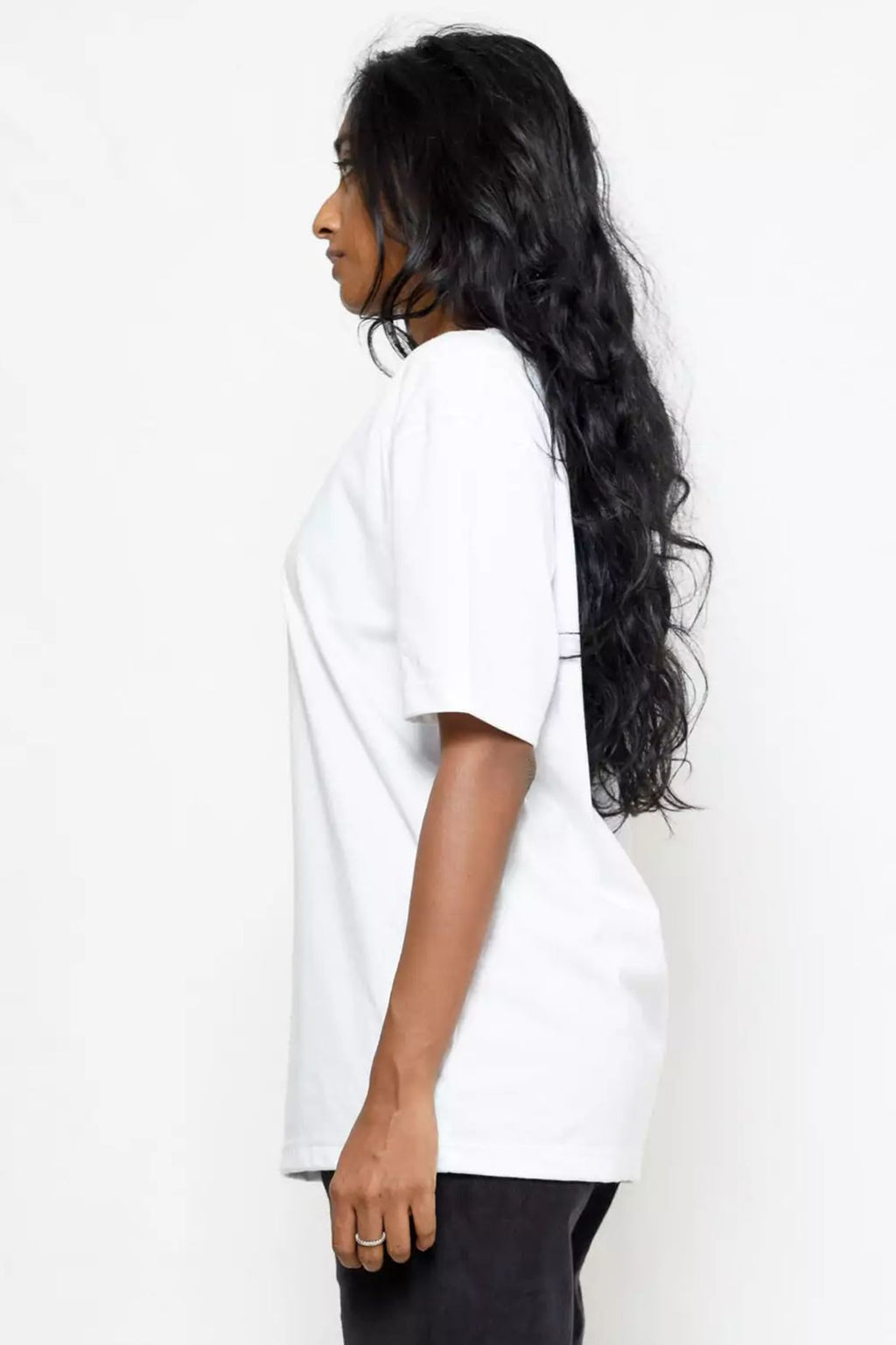 PLAIN WHITE OVERSIZED TEES